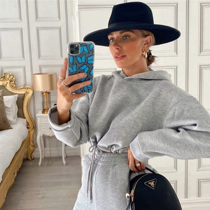 Ana - Sudadera corta con capucha