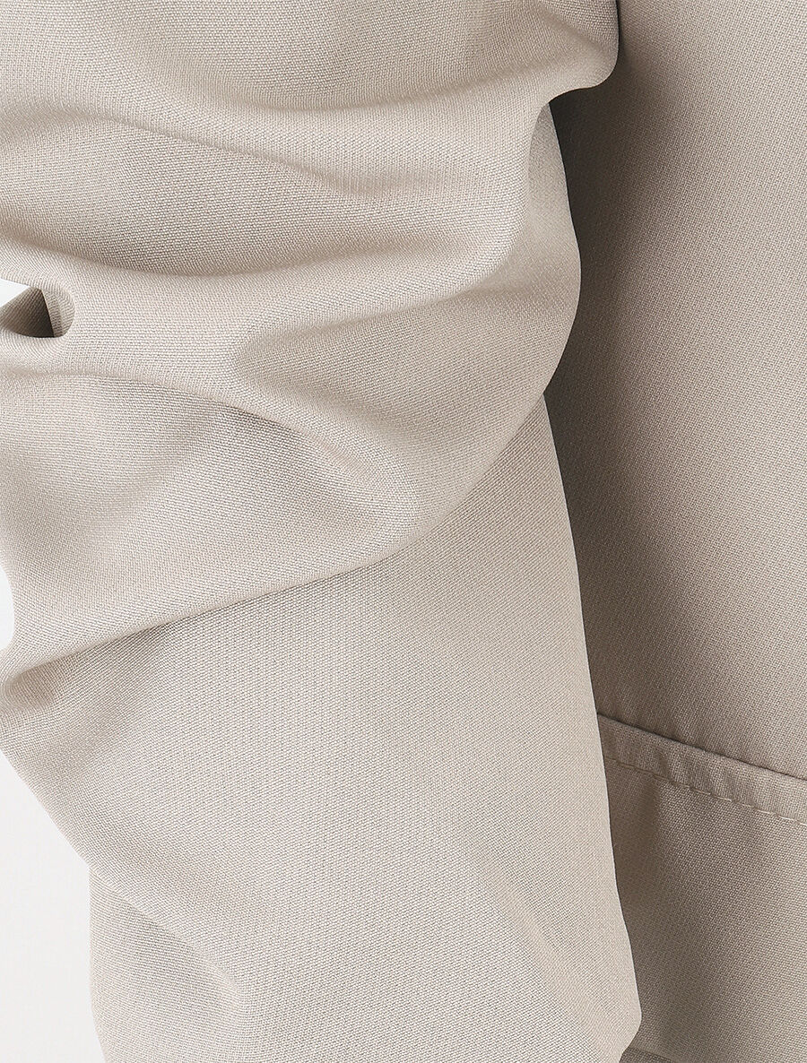 Mari — Blazer elegante de punto estructurado